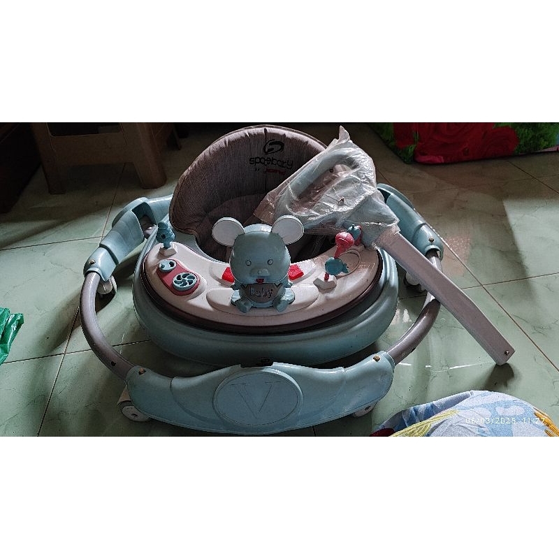 Baby walker second