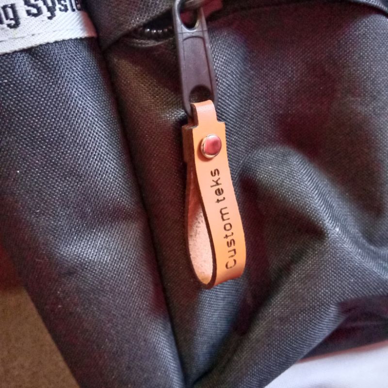 Zipper Puller Custom Teks Logo Kulit sintetis