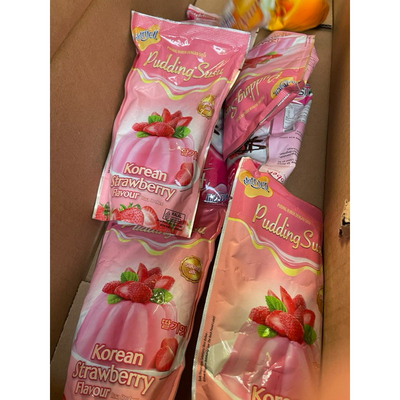 

PUDDING SUSU KOREAN STROBERI