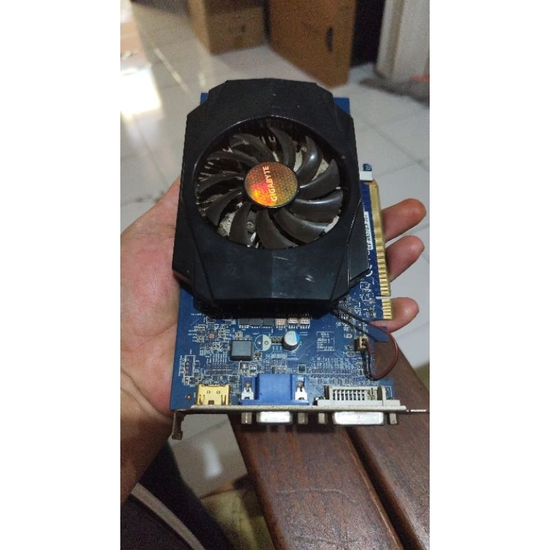 Gigabyte HD 6570 2GB DDR3