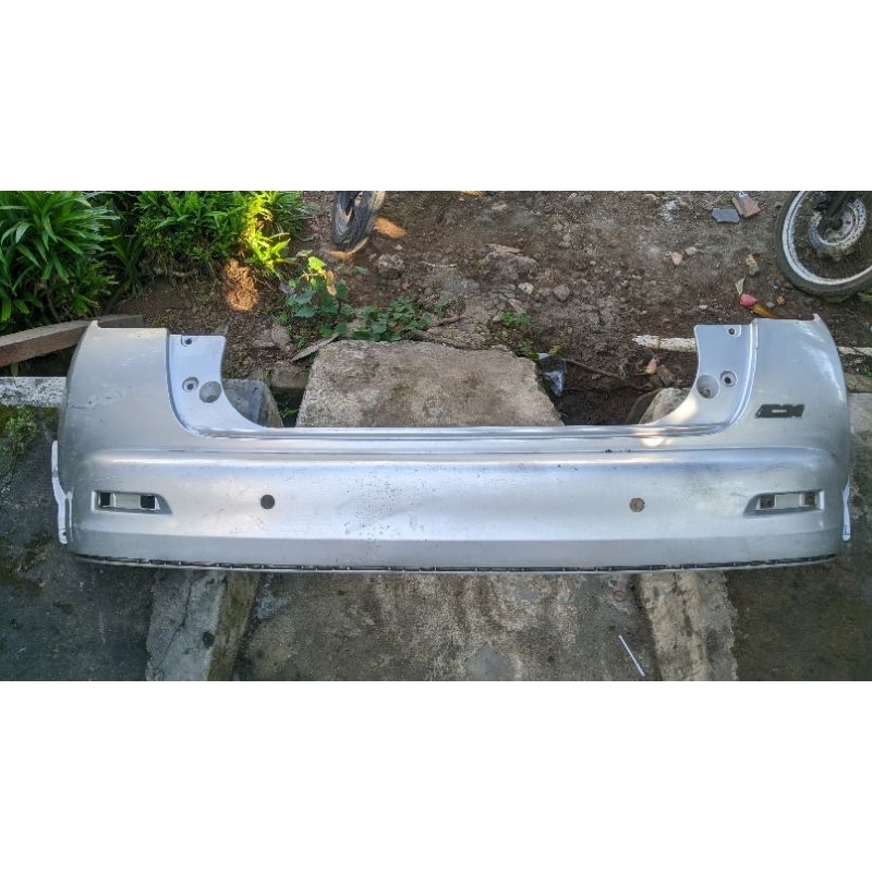 Bemper bumper belakang Nissan Juke original