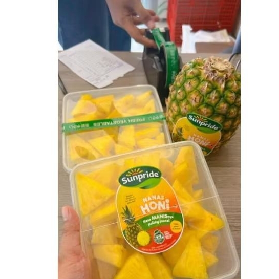 

Nanas Honey Siap Santap