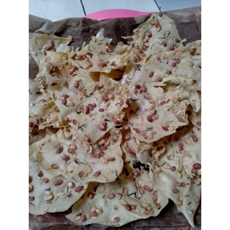 

500gram 35.000 peyek kacang, peyek udang rebon, peyek teri, peyek kacang hijau