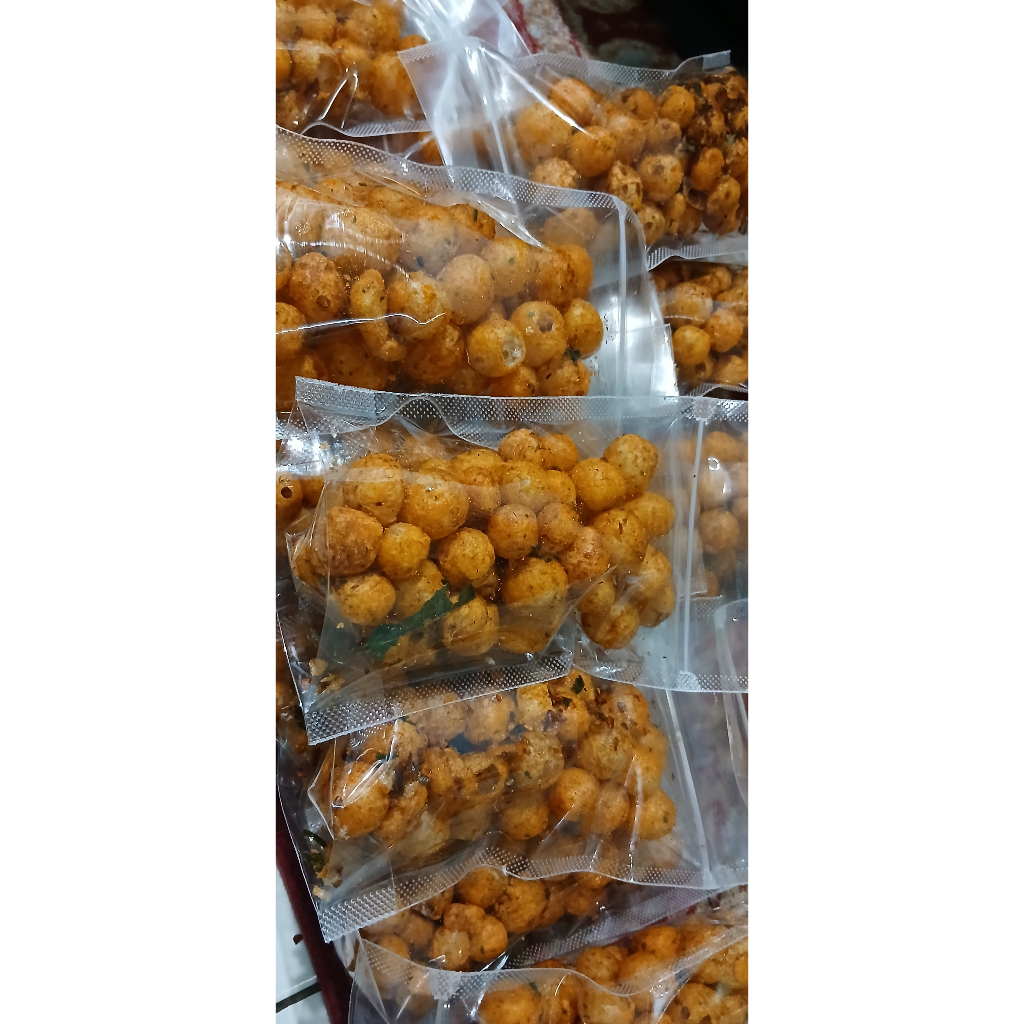 

Cimol kering pedes daun jeruk