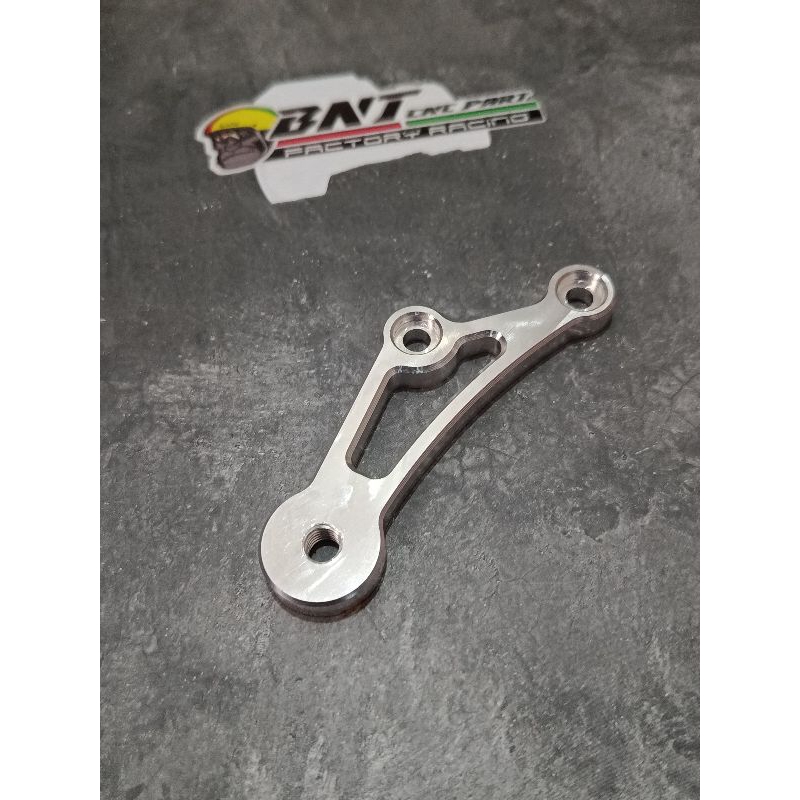 Breket Perseneling Custom UB R6