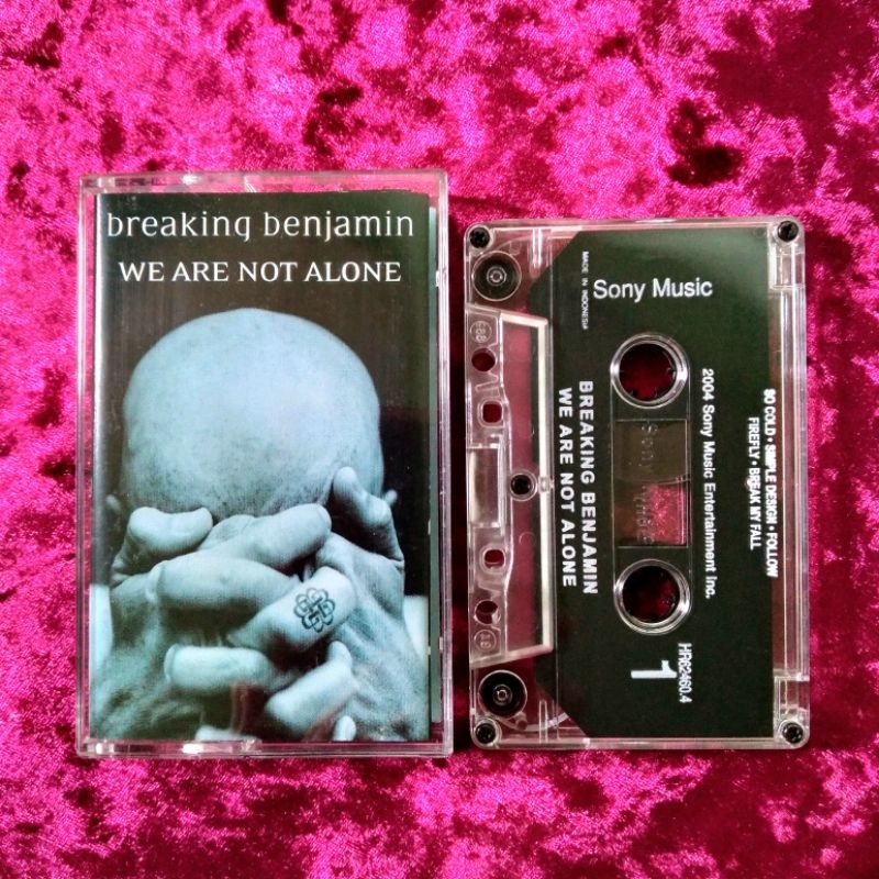 Kaset Breaking Benjamin - We Are Not Alone