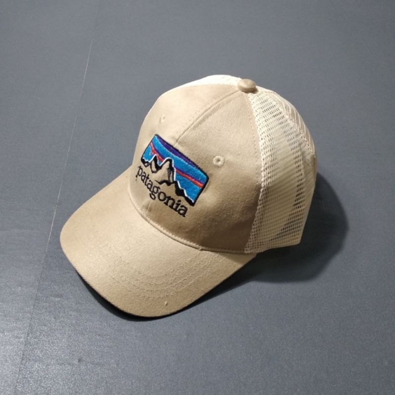 TOPI JARING PATAGONIA CREAM