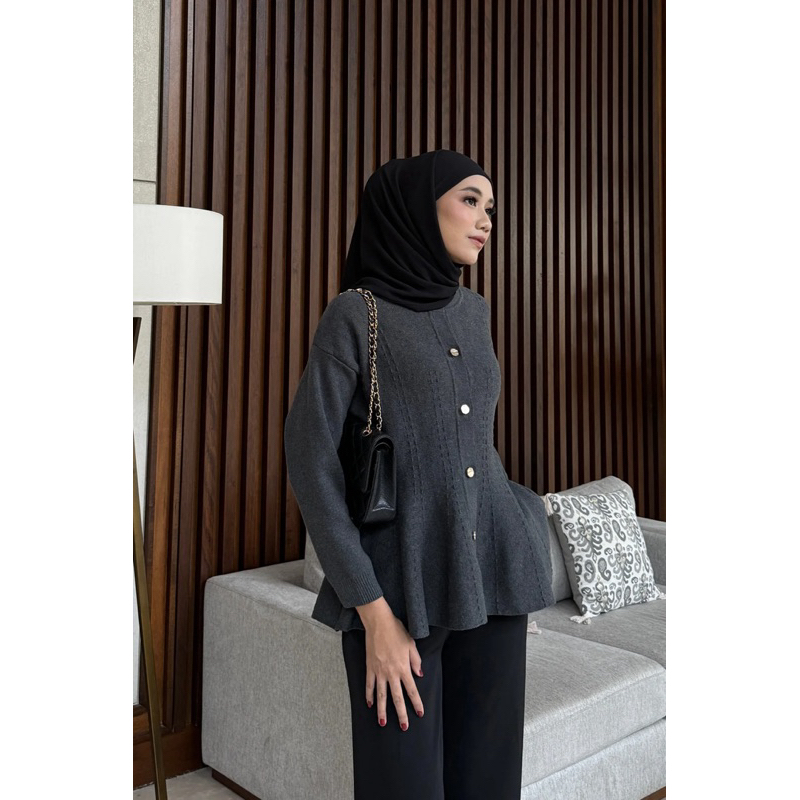 [READY] Cheer Cardy Atasan Wanita Bahan Knit Full Kancing & KATE BUTTON SIGNATURE SWEATER - Original