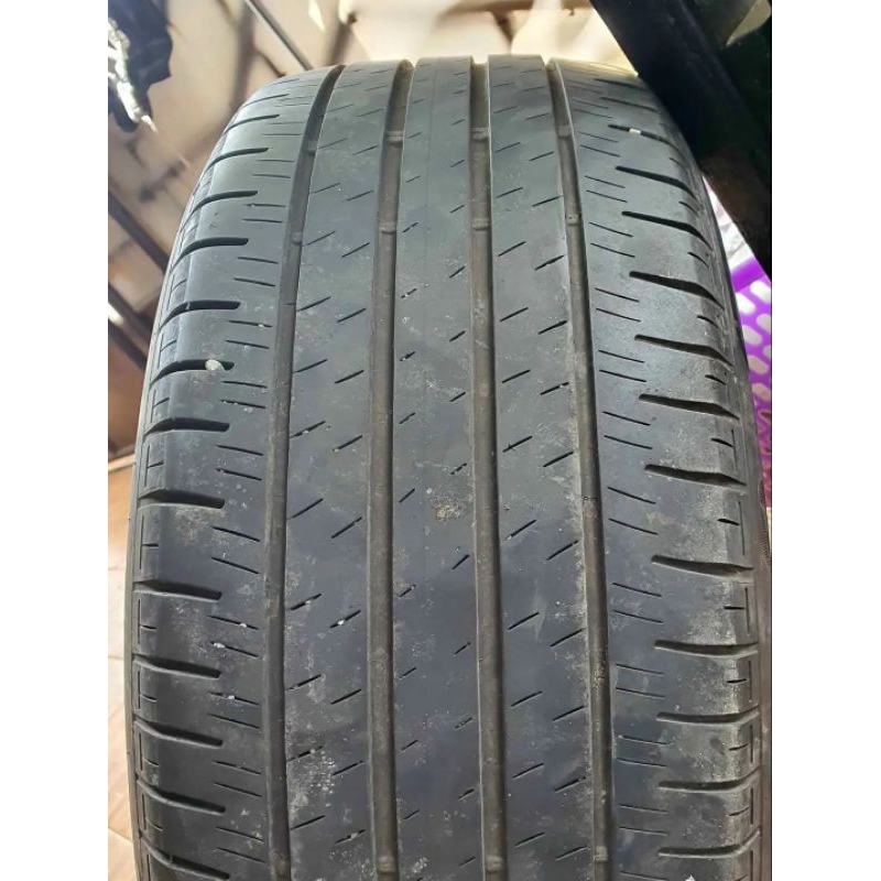 Ban mobil second copotan R18 Ukuran 225/50/18 copotan