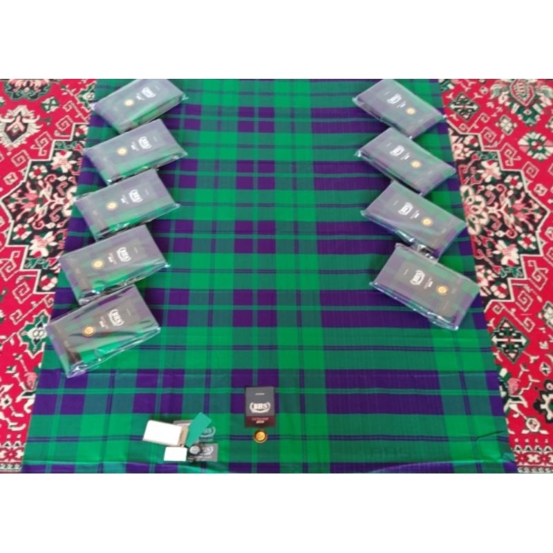 BHS SILVER MESRES KDT HIJAU KOTAK