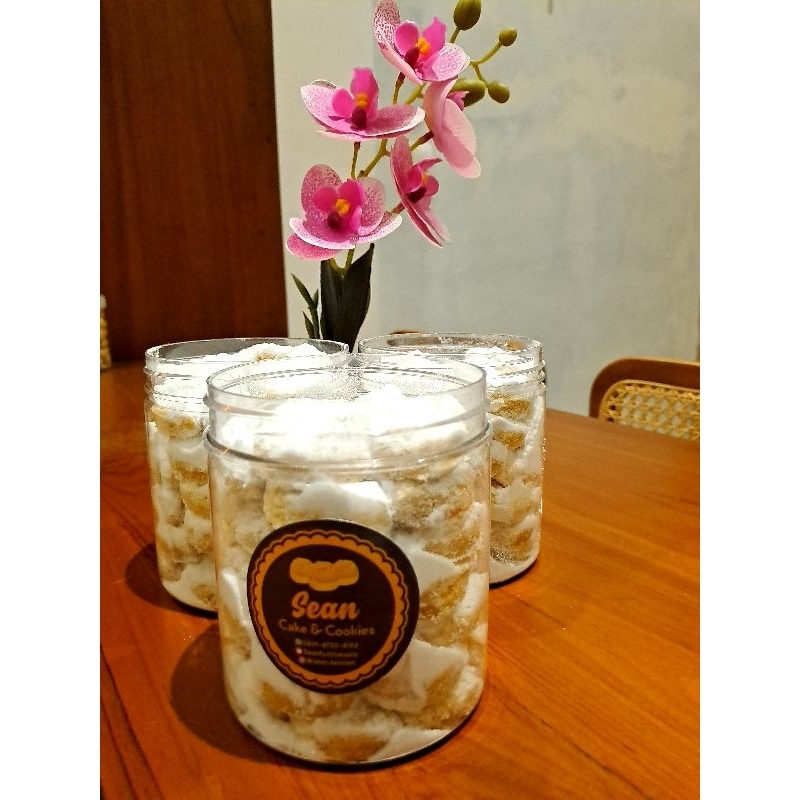 

KUE PUTRI SALJU PREMIUM WIJSMAN - By Sean Cookies