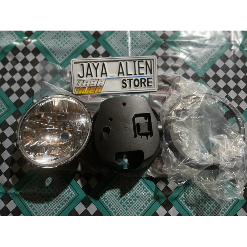 Set Lampu Batok CB Verza Reflektor Lampu Depan Cover Lampu Batok Ring Set CB Verza Asli Honda