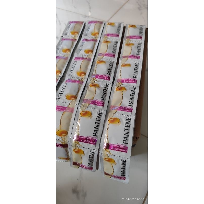 PANTENE Kondisioner Renceng isi 12 sachet