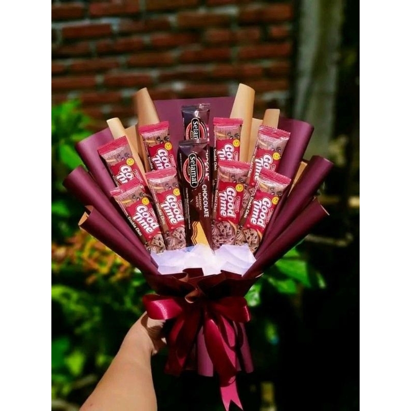

Buket Snack Maroon Mewah Snack