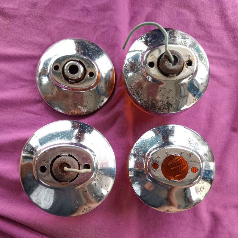 sein c70 original , bagian depan 4 biji , berikut 3 mika original