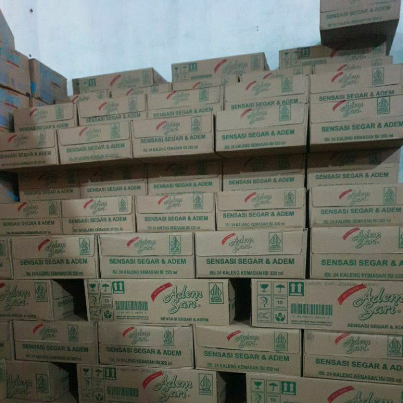 

Adem Sari Chingku Kaleng (Karton). Isi 24 kaleng kemasan isi 320 ml. Exp. 25/08/2026