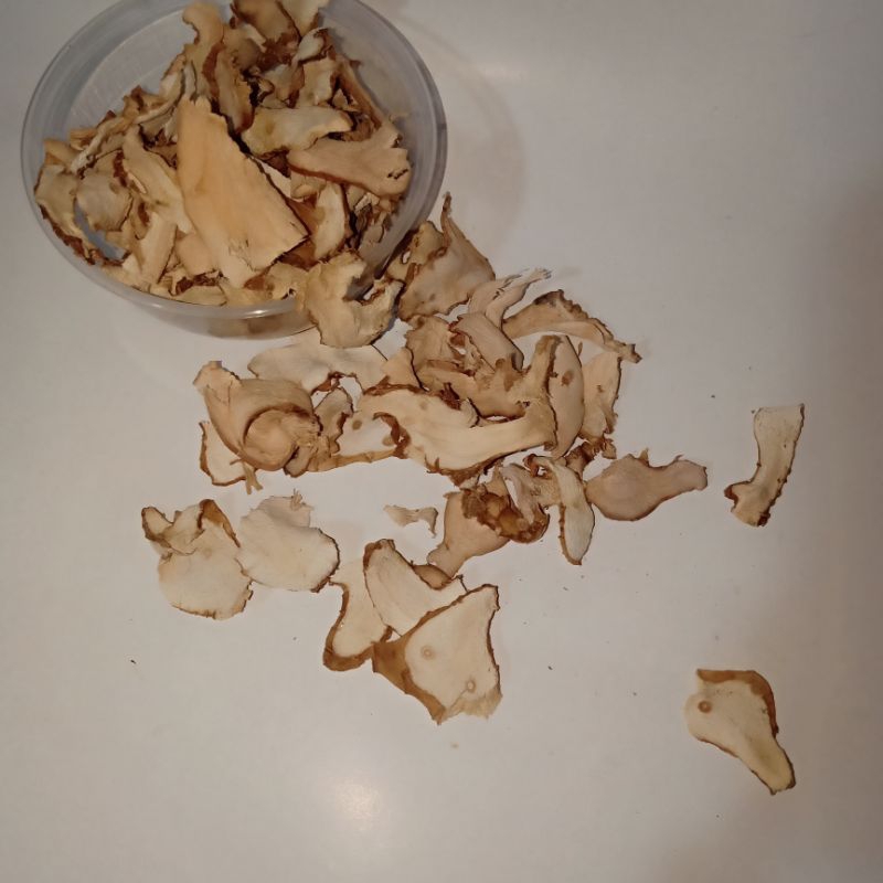 

lengkuas kering 1kg
