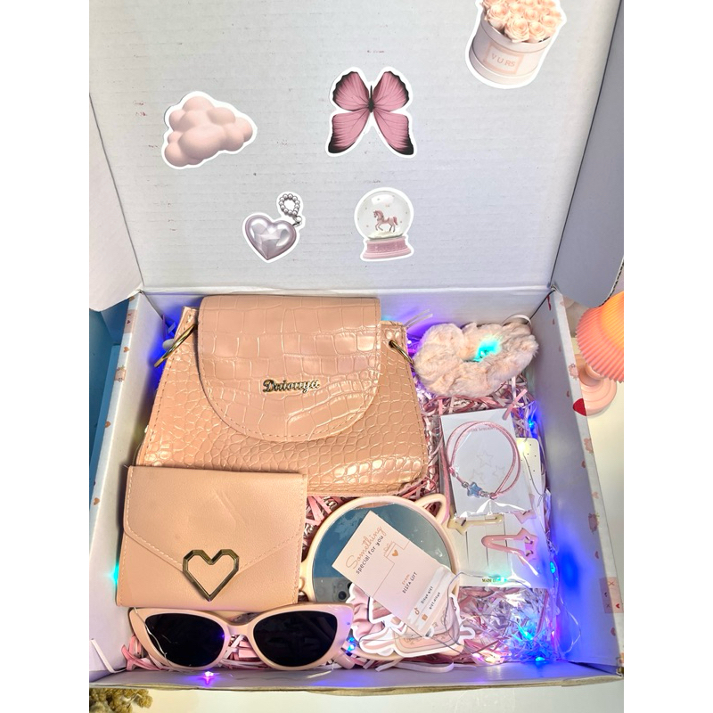 

gift box pinky murah (gift from bestie/hadiah ulang tahun)
