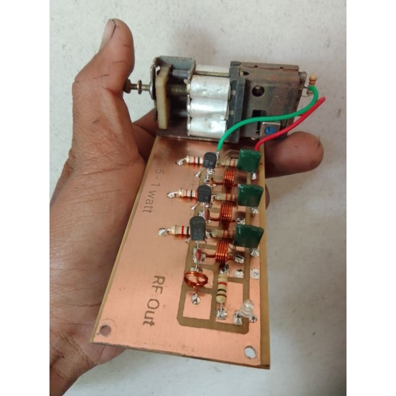 transmitter fm 0,5 - 1watt osc tuner