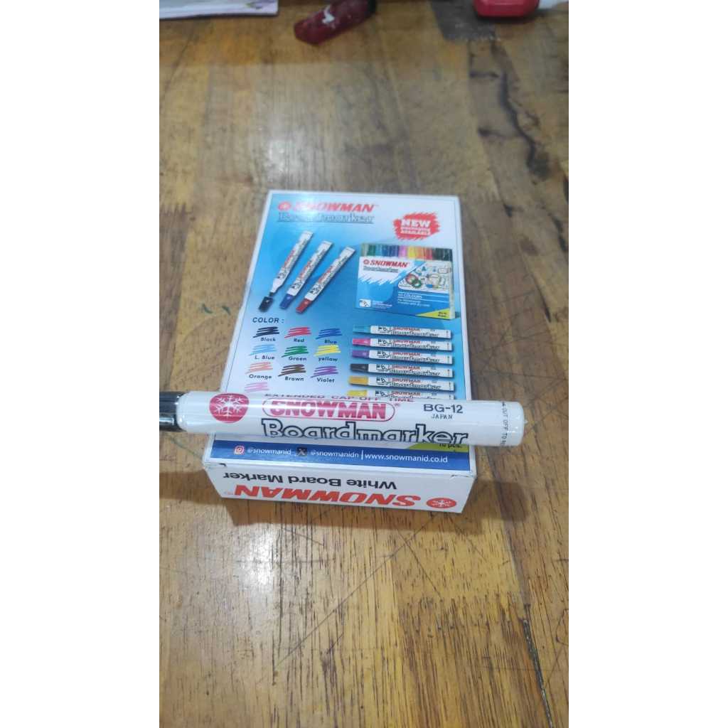 

Spidol Whiteboard Snowman BG 12 HITAM ( ISI 12 PCS )
