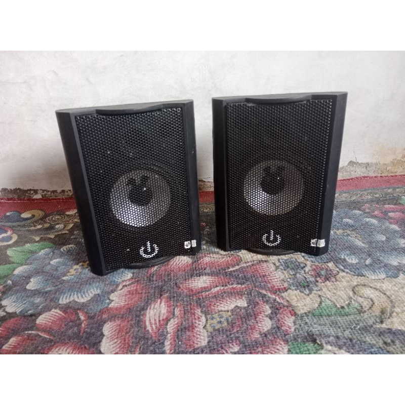 preloved bekas Speaker pasif Sepasang (4inch) Crimson CR-402 2way monitor