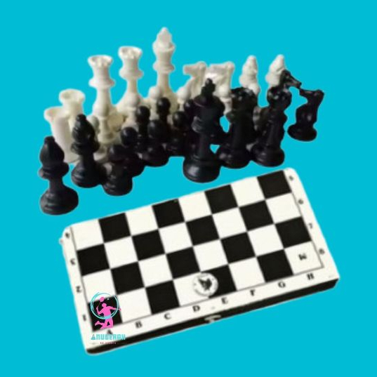 papan catur kayu/catur horse pion plastik size L