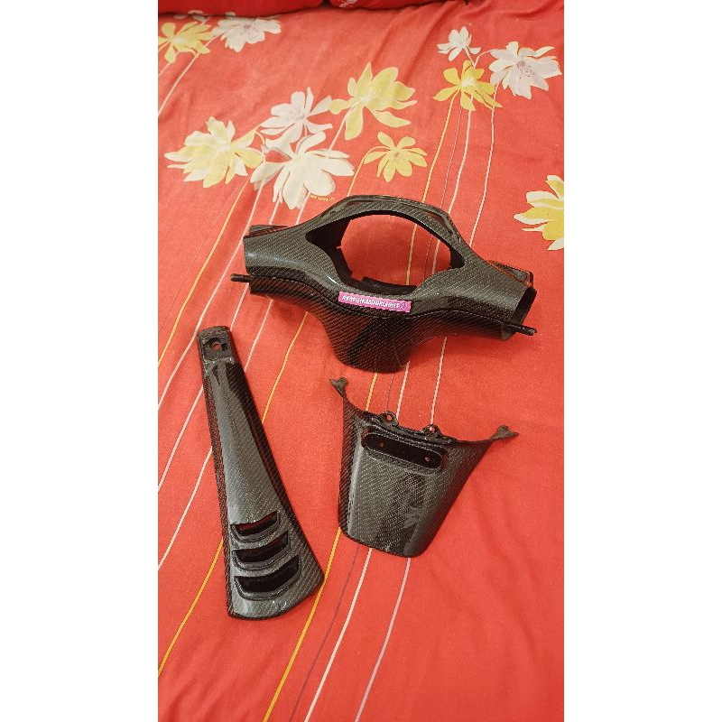 batok carbon vespa sprint