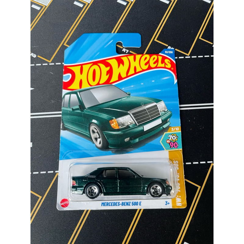 Hot wheels Mercedes Benz 500 E , hotwheels ,hw merce hijau ijo