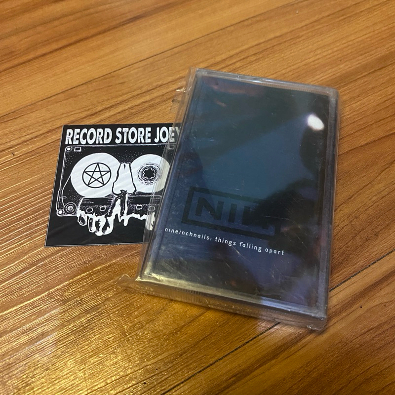 kaset NIN / nine inch nails - things falling appart