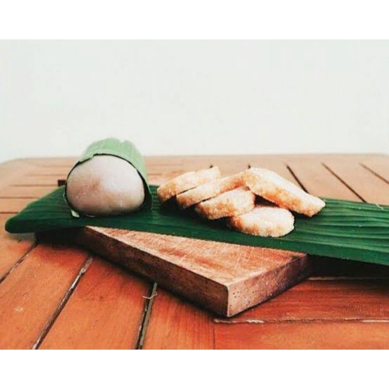 

Bonggolan bandeng khas gresik