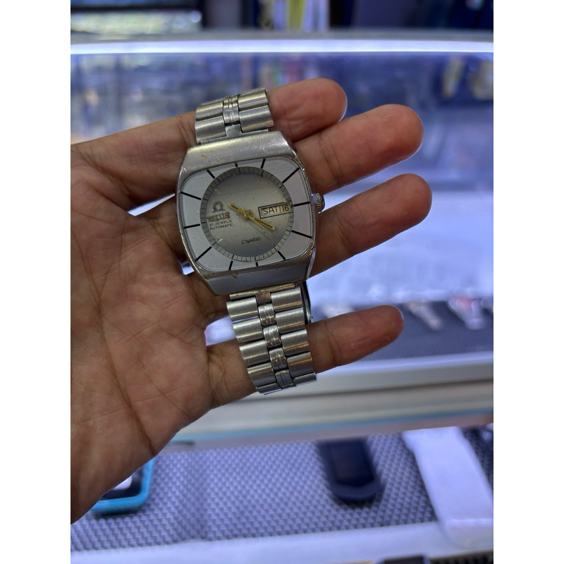 jam titus vintage ori