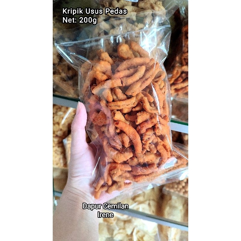 

CEMILAN KRIPIK KERIPIK USUS PEDAS