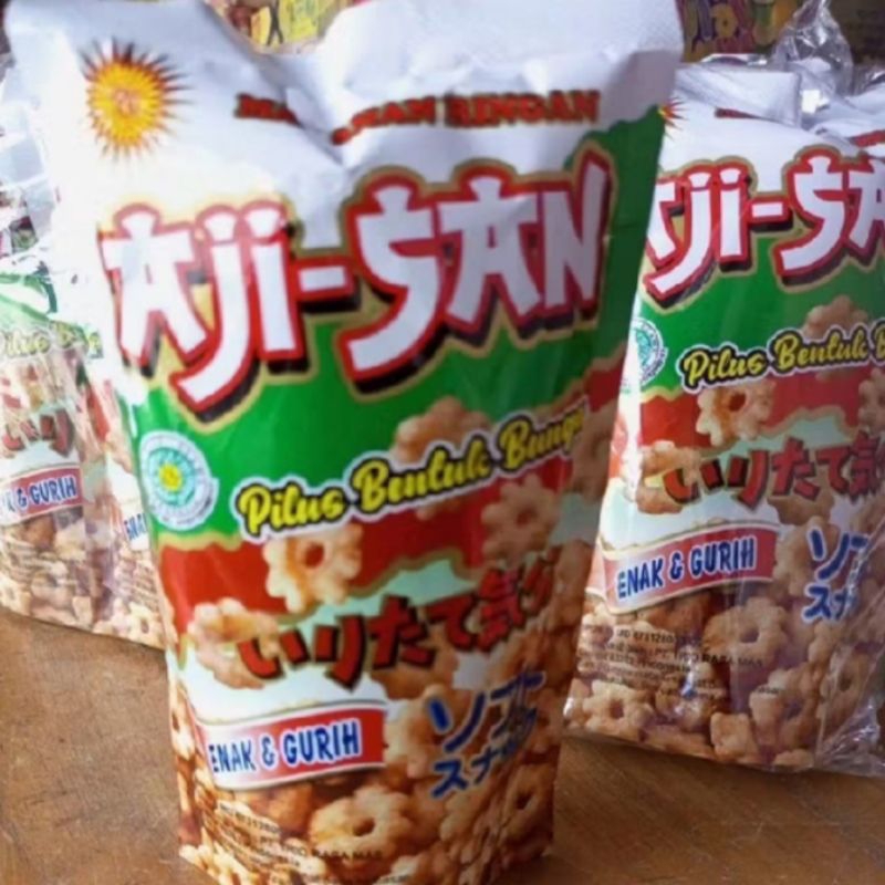 

Aji-san pouch mini, cemilan jadul Ajisan