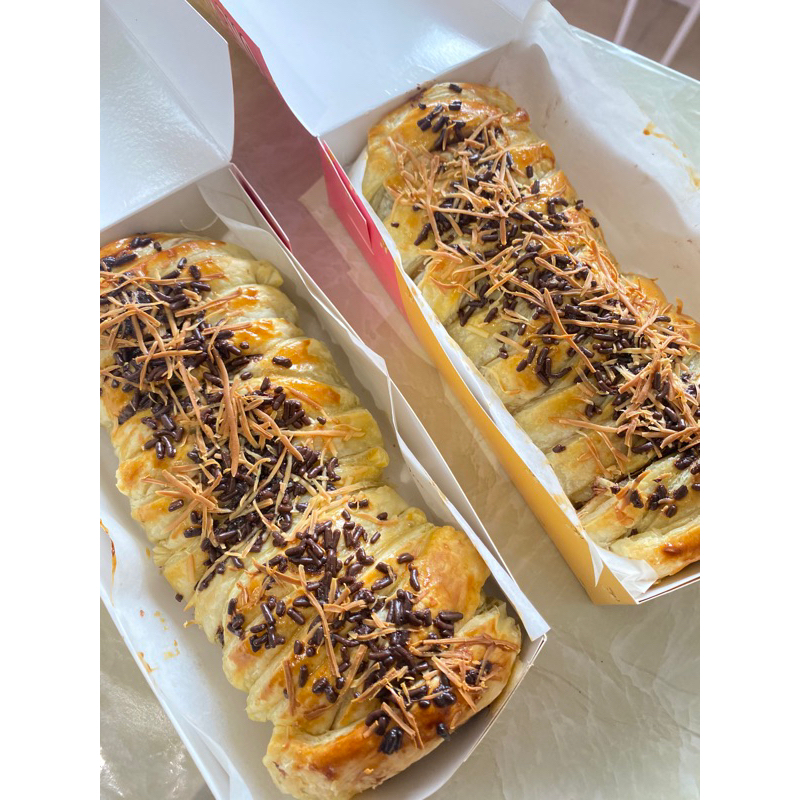 

banana choco strudel