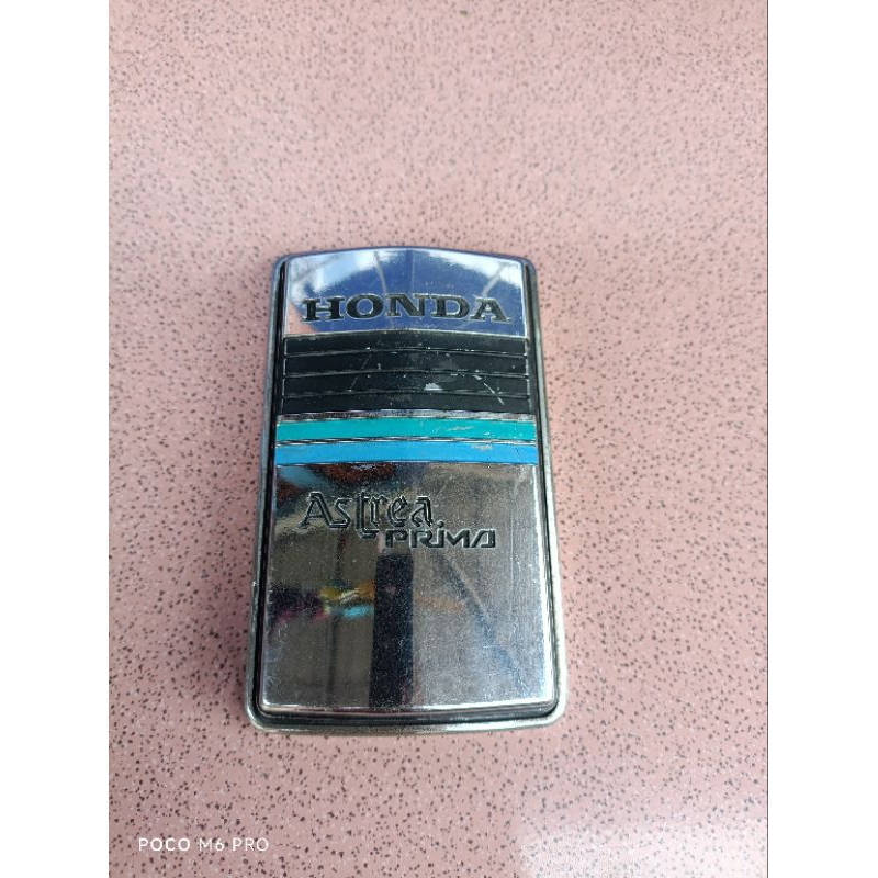 emblem dasi dad astrea prima ori copotan.