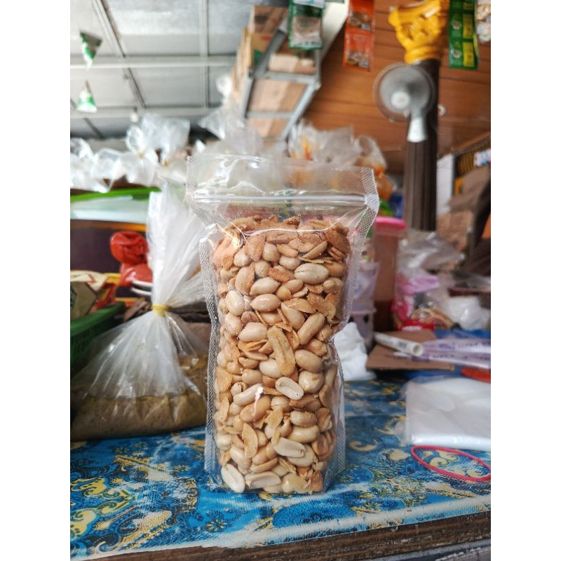 

KACANG KUPAS GORENG