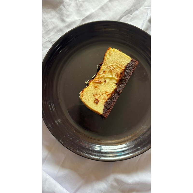 

Brownies burnt cheese cake | KEIKEURI