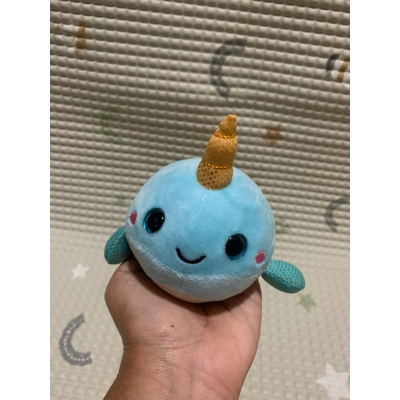 Gantungan Kunci Boneka paus biru