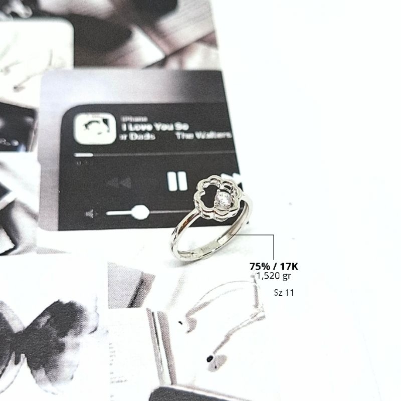 CINCIN EMAS PUTIH CLOVER 17K 8074458