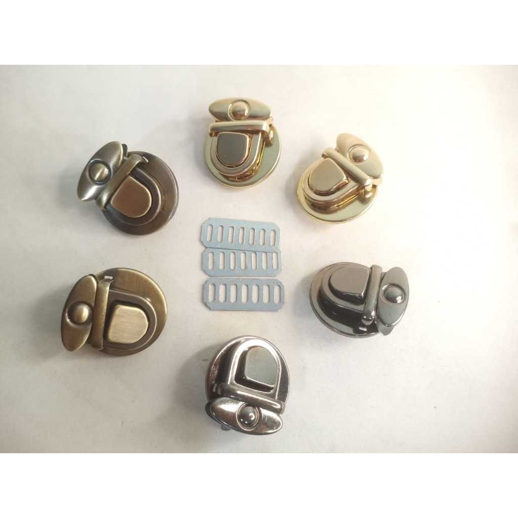 Kunci Tas Sodok Besi lebar 2,5 cm isi 1 lusin (12 pcs )