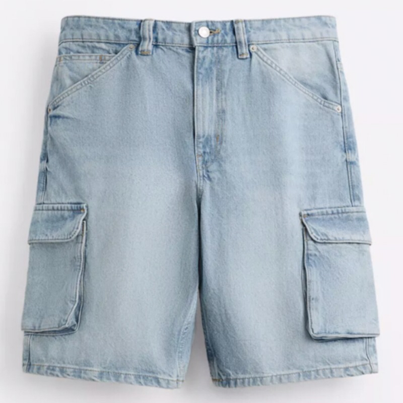 ZARA Men Denim Cargo Bermuda Shorts Celana Pendek Pria Light Blue