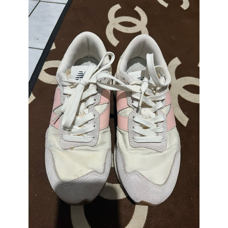 preloved new balance 237
