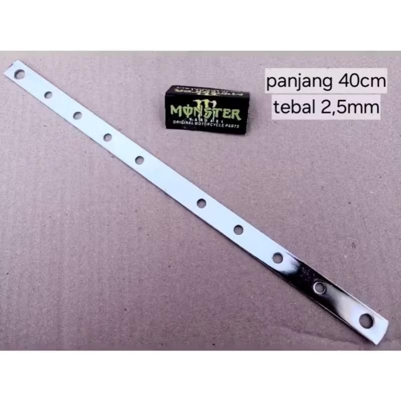 PENGGARIS BESI TEBAL LUBANG