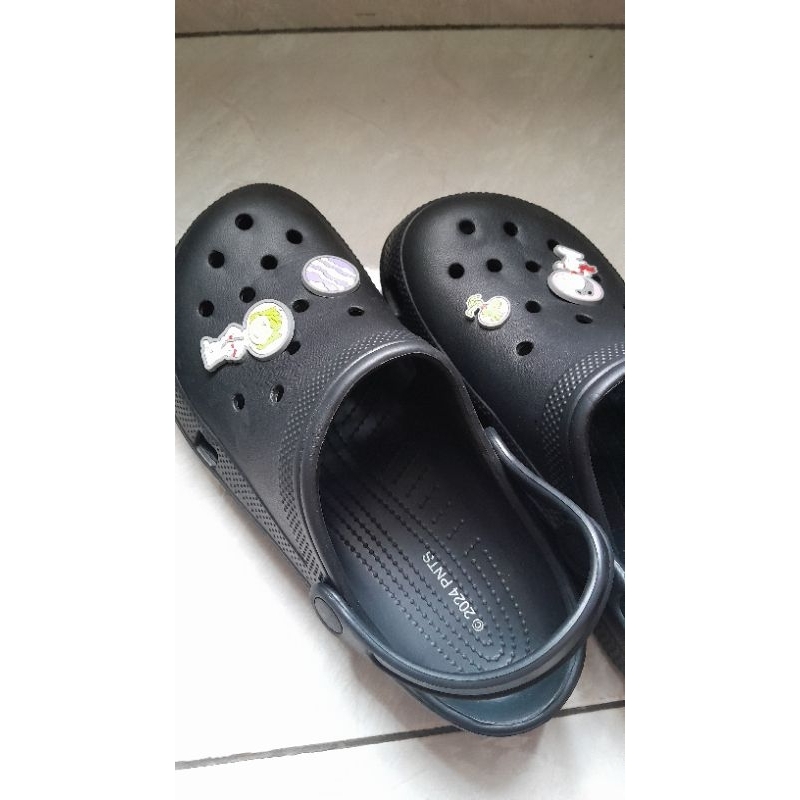sendal crocs kw (preloved)