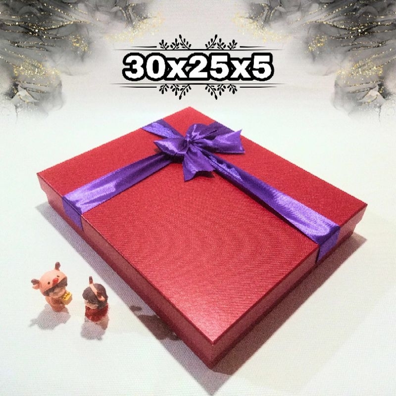 

Kotak Kado 30x25x5 Hampers/Gift Box/Hardbox/Bridesmaid/Packaging/Packing Custom Request Pita