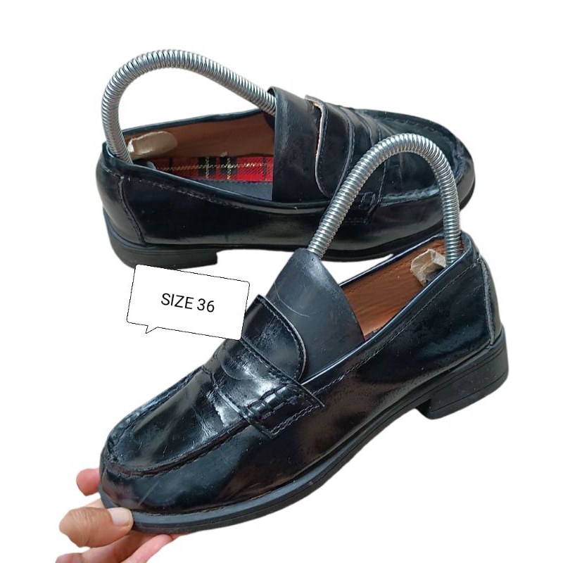 SEPATU KANTOR WANITA SEPATU PRELOVED SIZE 36
