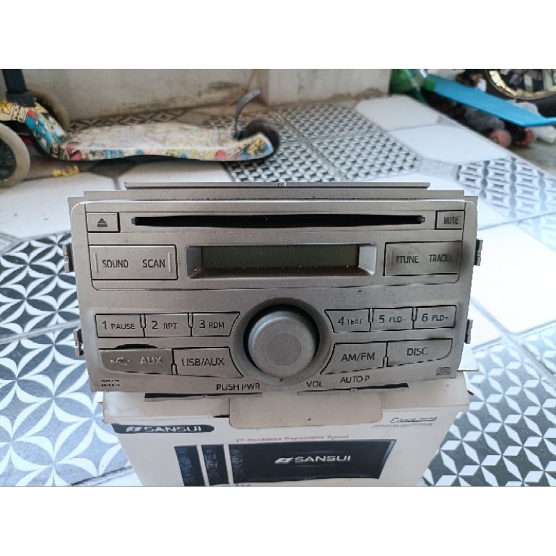 tape / Head unit  agya / ayla 2013/2014. Original 100% copotan ayla. Normal 100%.