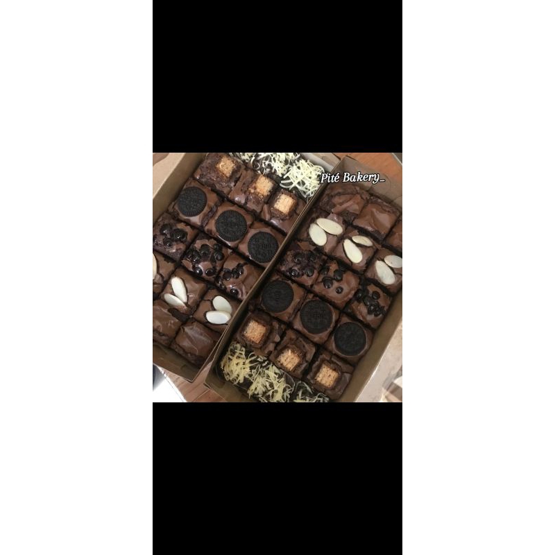 

Half Box Size (Pité Bakery_)