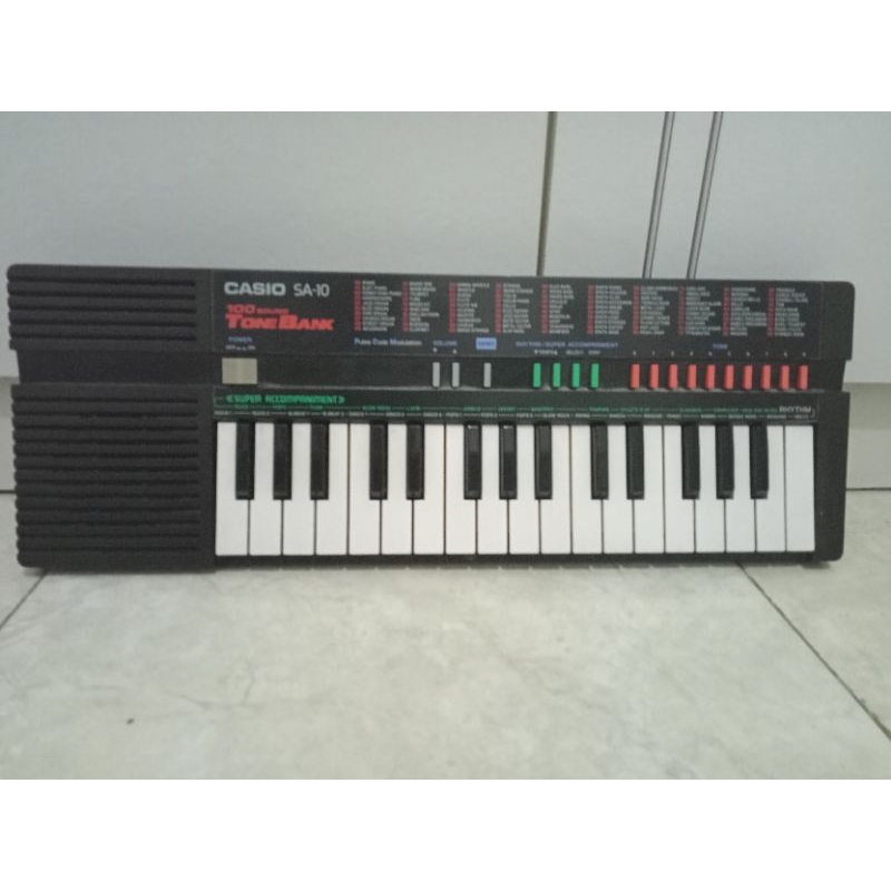 Piano CASIO SA 10