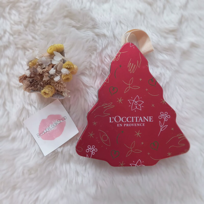 

Gift Box / kotak kado